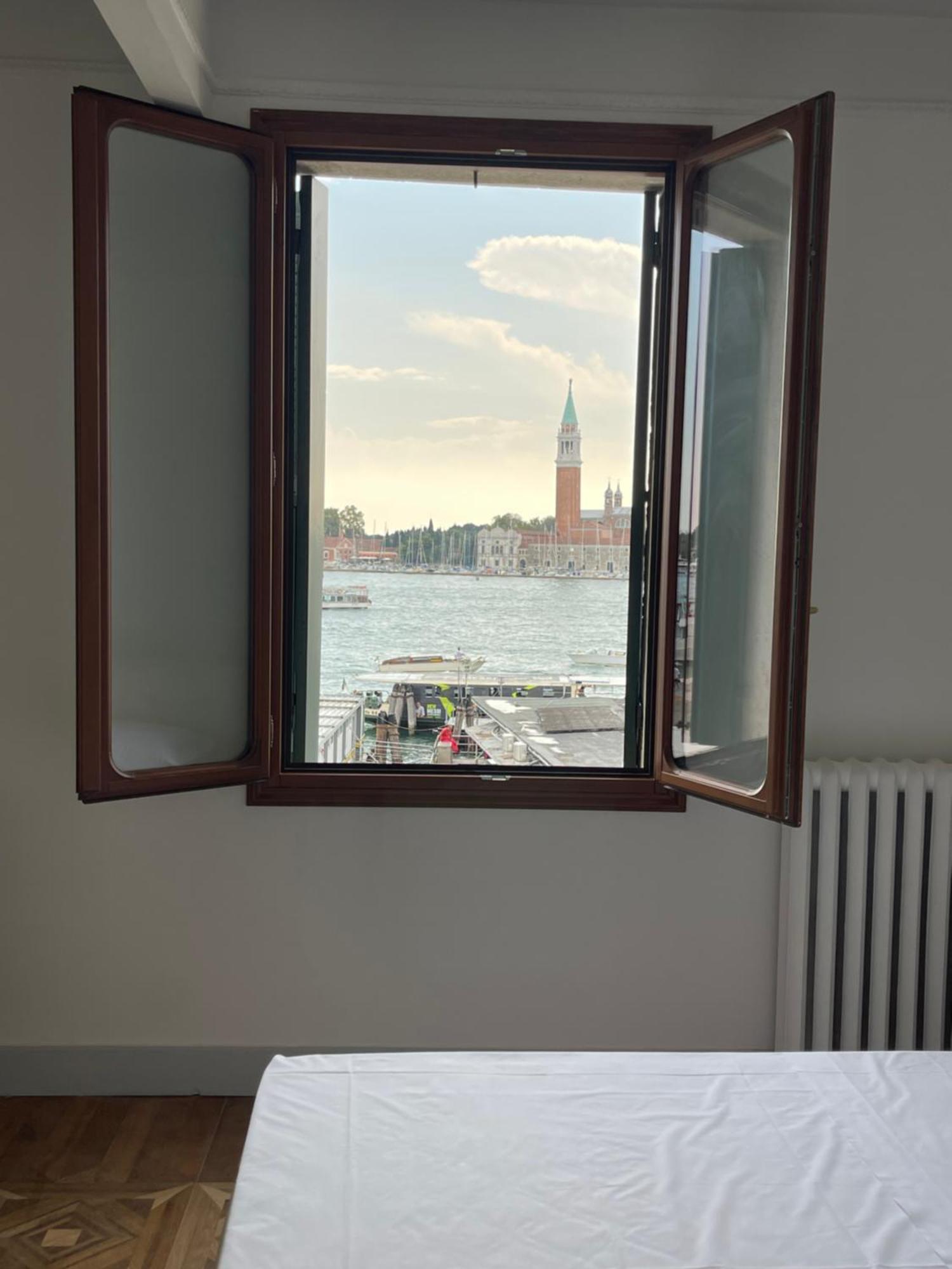 The B Collection - San Marco Riva Schiavoni Apartment Venice Exterior photo